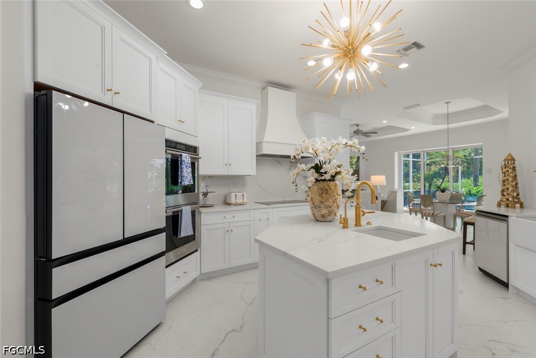 4 Bed Pool Home for Sale in Sanibel, photo 6
