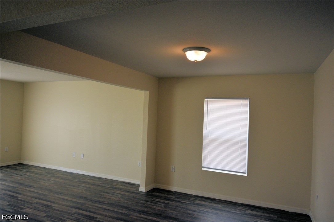 4 Bed SingleFamilyResidence for Sale in Cape Coral, photo 6