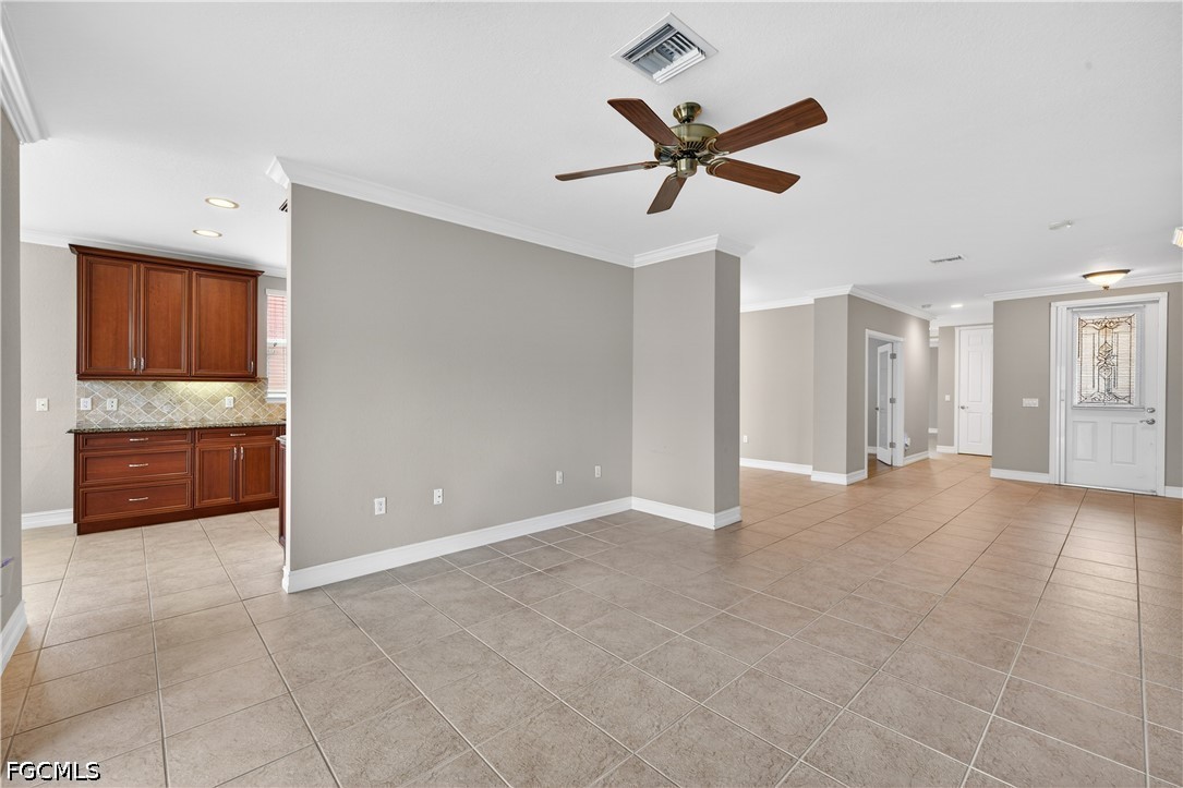 2 Bed Waterfront Home for Sale in Portofino, photo 6