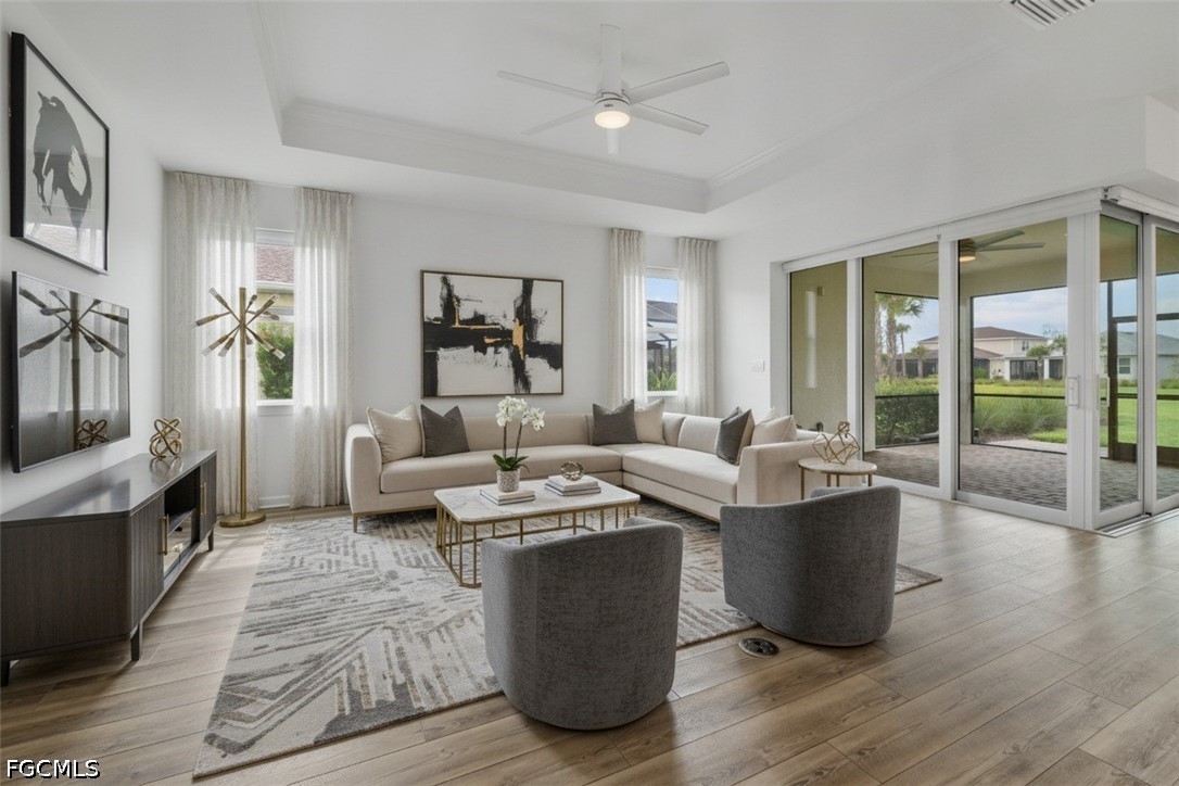 3 Bed Waterfront Home for Sale in Northridge, photo 6