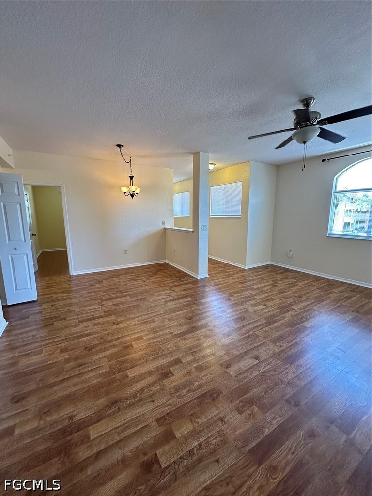 3 Bed Pool Home for Sale in Tuscany Gardens, photo 6