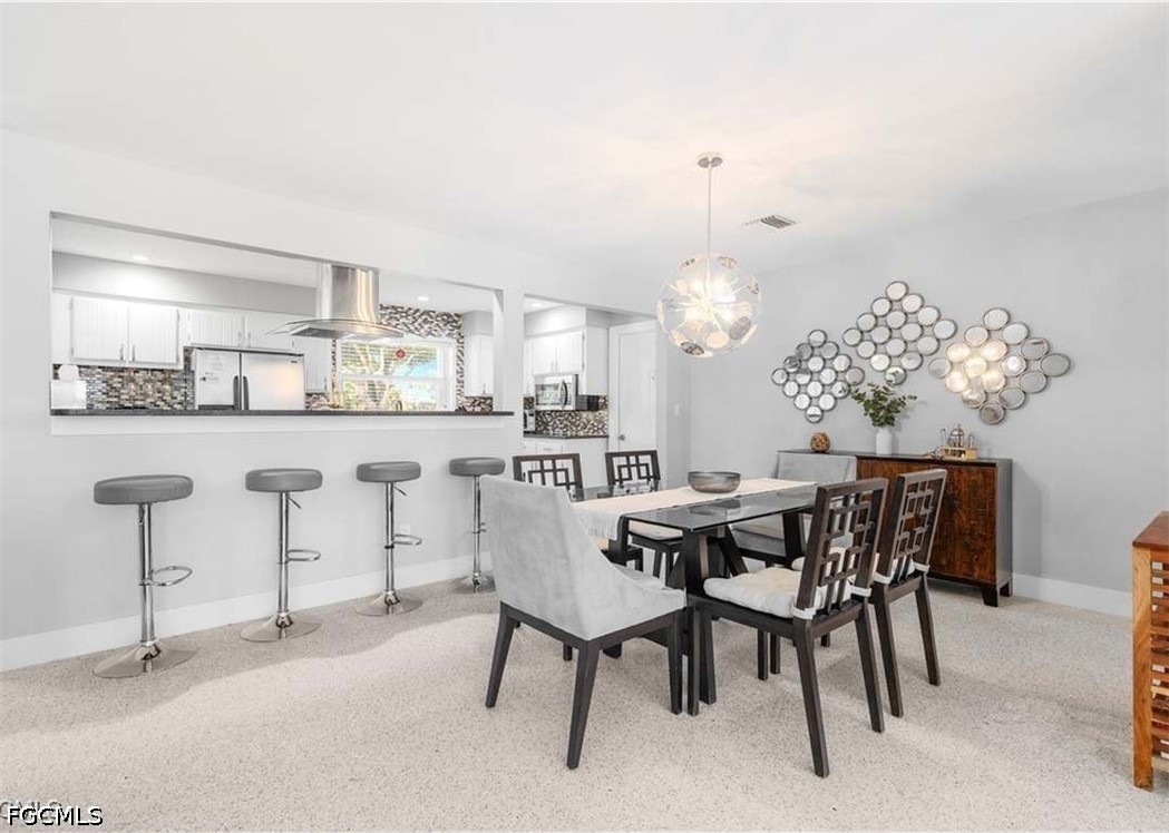 3 Bed Pool Home for Sale in Cape Coral, photo 6