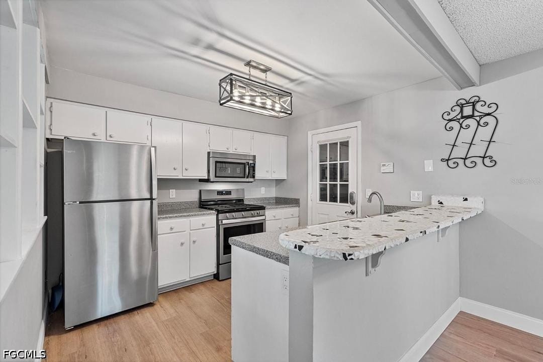 2 Bed SingleFamilyResidence for Sale in Orlando, photo 6