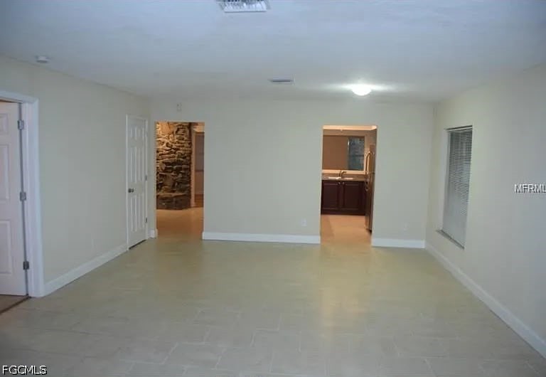 3 Bed SingleFamilyResidence for Sale in 6 Fairway Condo, photo 6