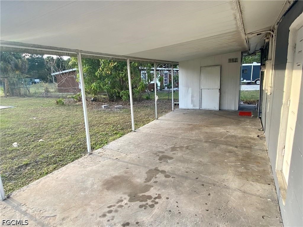 2 Bed SingleFamilyResidence for Sale in Russell Park, photo 6