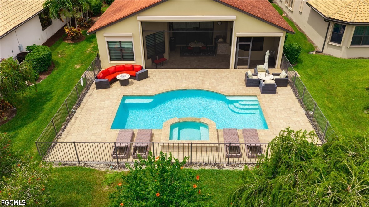 3 Bed Pool Home for Sale in Bonita Lakes, photo 6