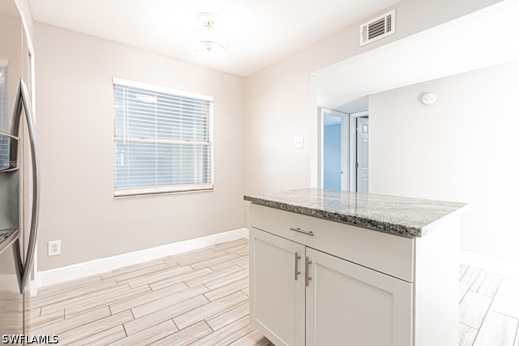 3 Bed Condominium for Sale in Canterbury Village, photo 6