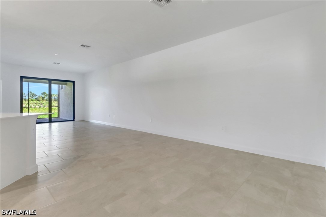2 Bed Waterfront Home for Sale in Estero, photo 6