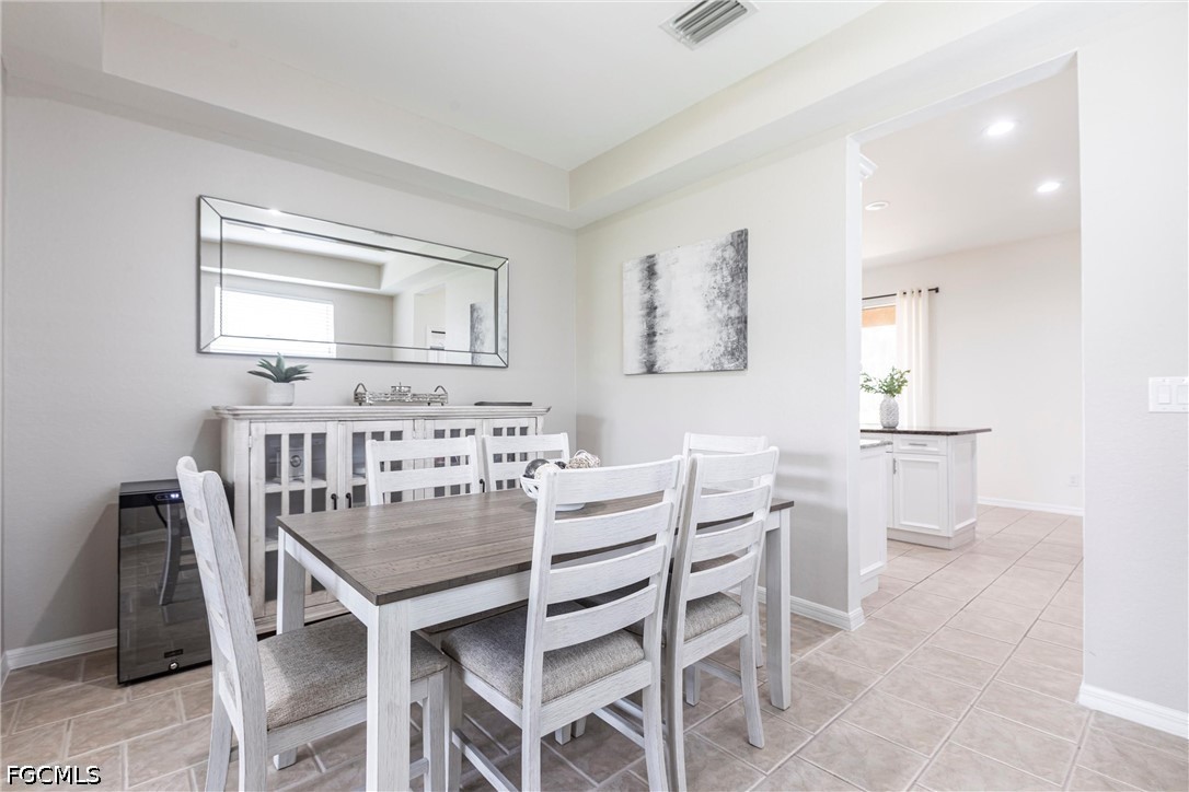 4 Bed SingleFamilyResidence for Sale in Stoneybrook, photo 6