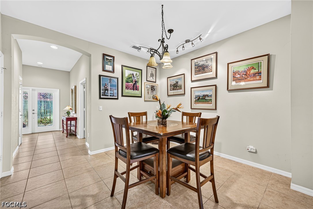3 Bed SingleFamilyResidence for Sale in Verdmont, photo 6