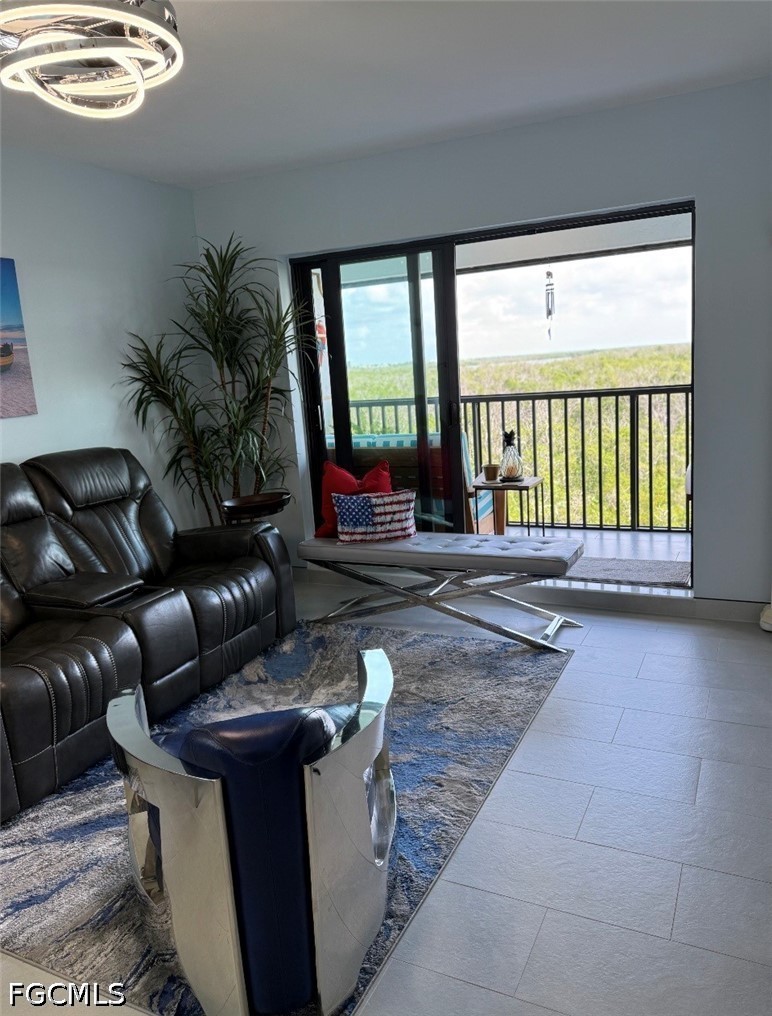 2 Bed Waterfront Home for Sale in Bonita Springs, photo 6