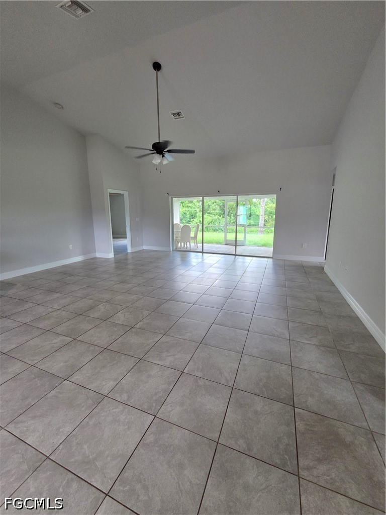 4 Bed SingleFamilyResidence for Sale in Lehigh Acres, photo 6