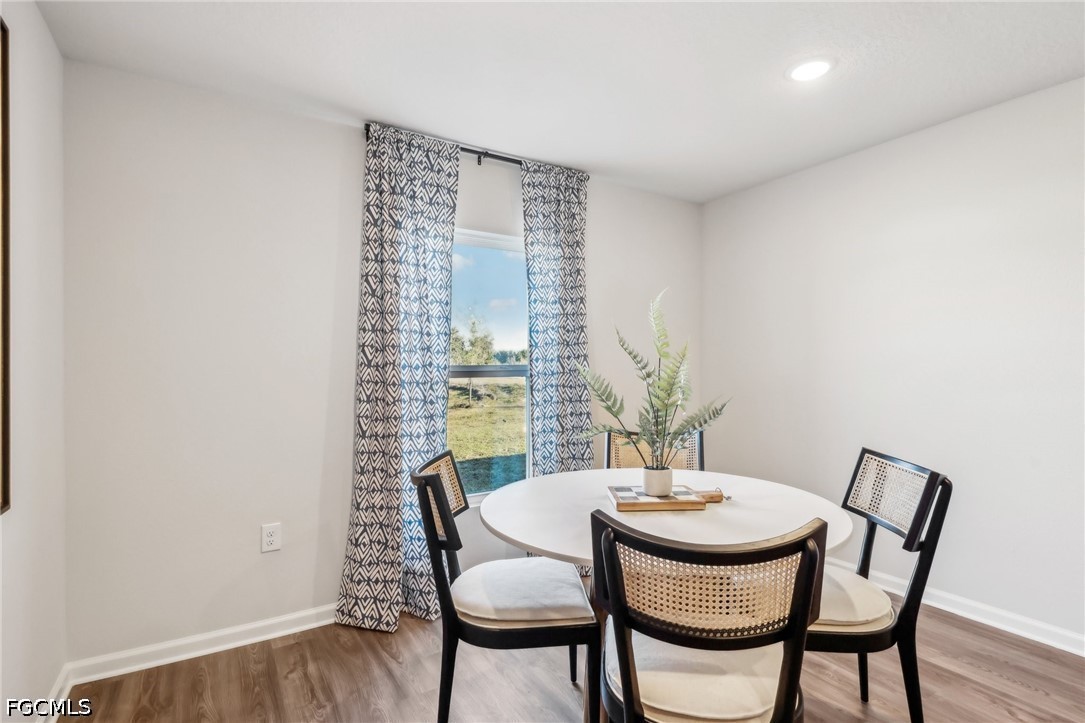 3 Bed SingleFamilyResidence for Sale in Lehigh Acres, photo 6