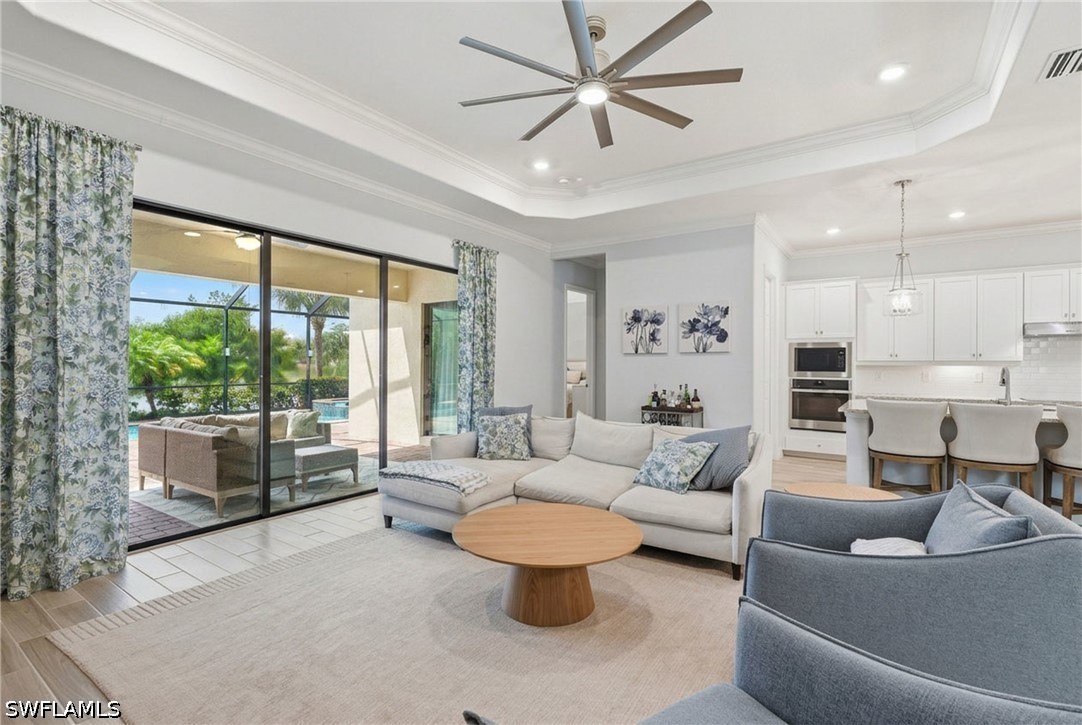4 Bed Pool Home for Sale in Bonita Springs, photo 6