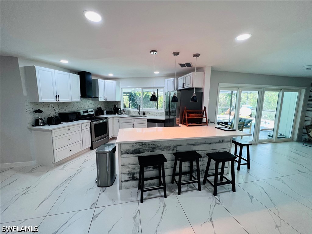 4 Bed Pool Home for Sale in Flamingo Estates, photo 6