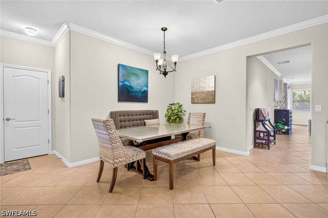 4 Bed Pool Home for Sale in Promenade West, photo 6