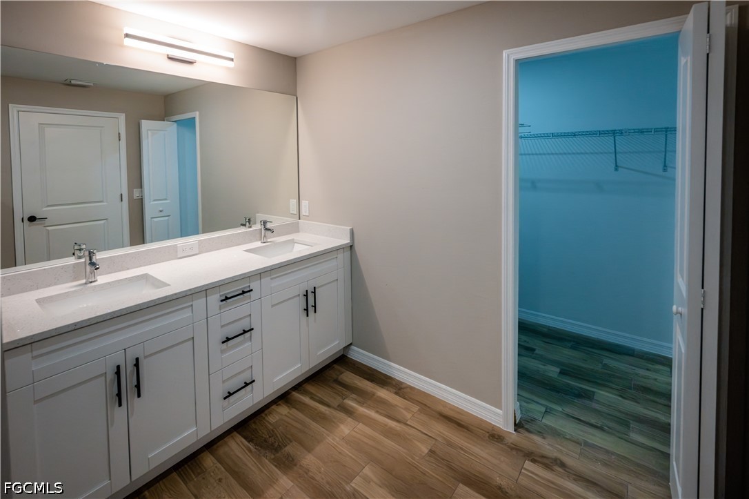 4 Bed SingleFamilyResidence for Sale in El Dorado Acres, photo 6