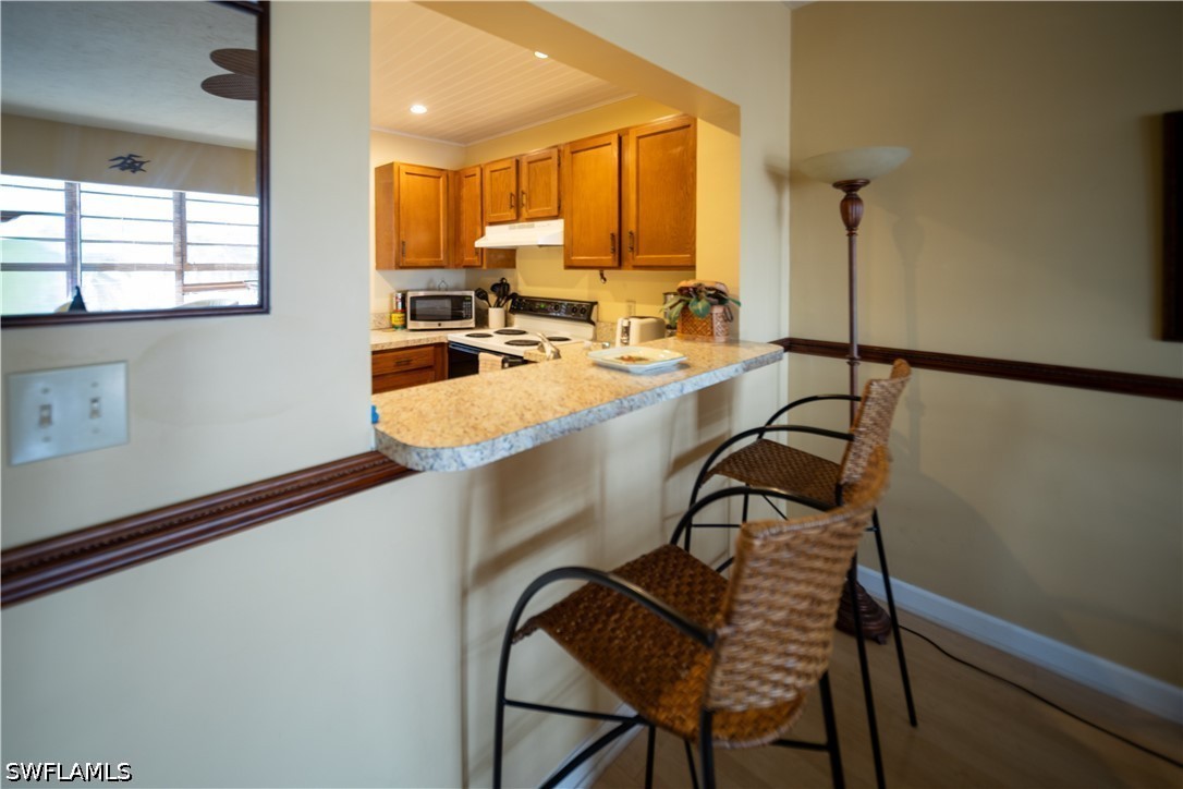 1 Bed Waterfront Home for Sale in Beaumer, photo 6