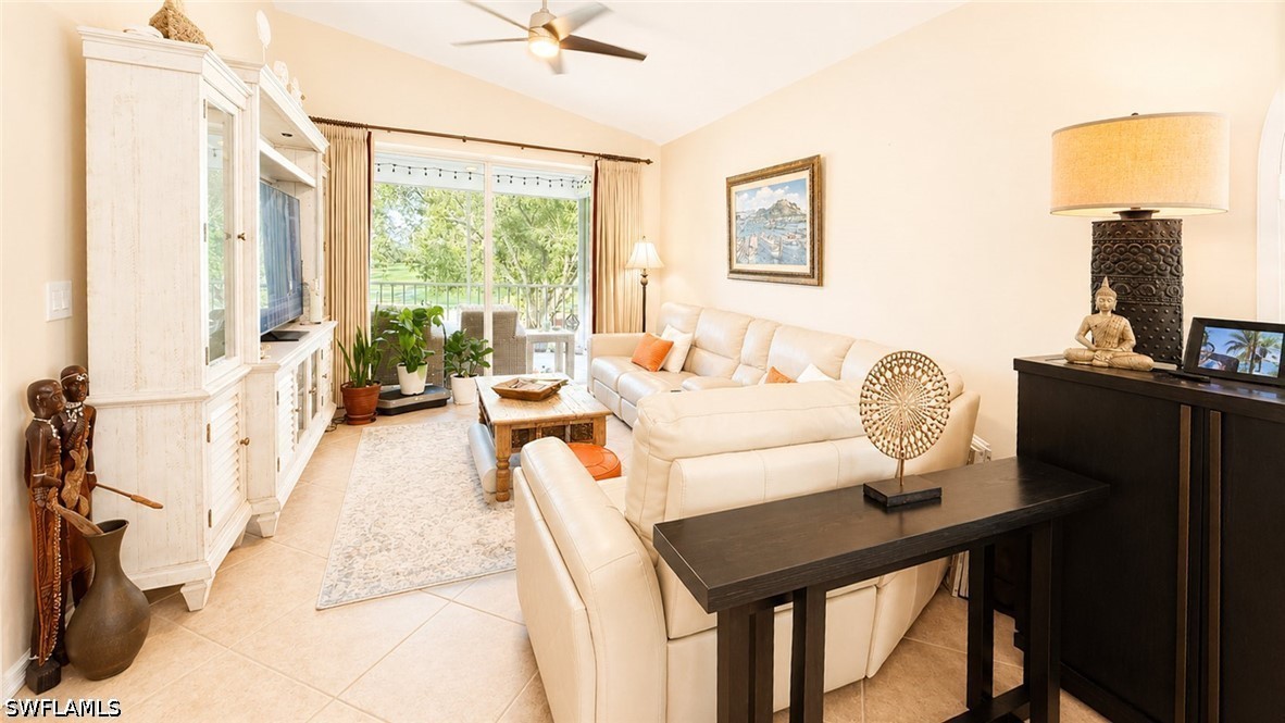 2 Bed Condominium for Sale in Twelve Oaks, photo 6