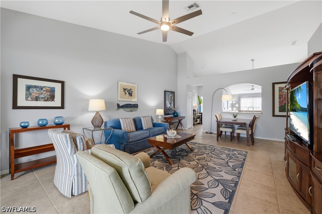2 Bed Condominium for Sale in Wedgewood Ii, photo 6