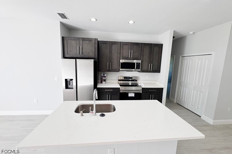 4 Bed SingleFamilyResidence for Sale in Port Charlotte, photo 6