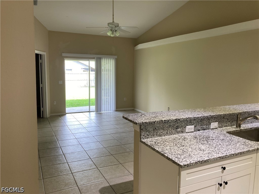 3 Bed Duplex for Sale in Cape Coral, photo 6