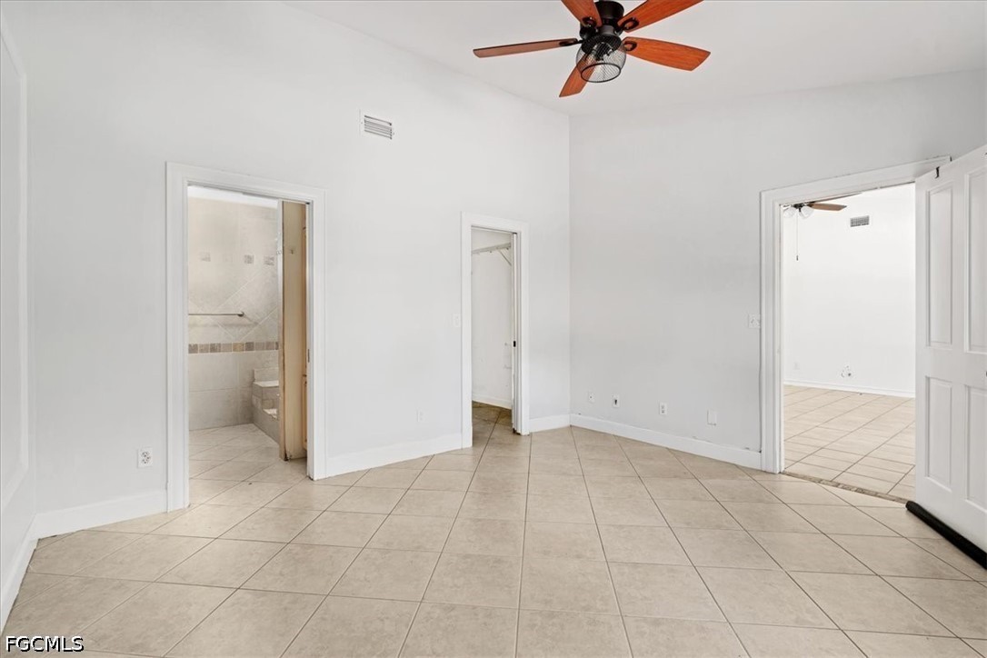 3 Bed Pool Home for Sale in Naples, photo 6