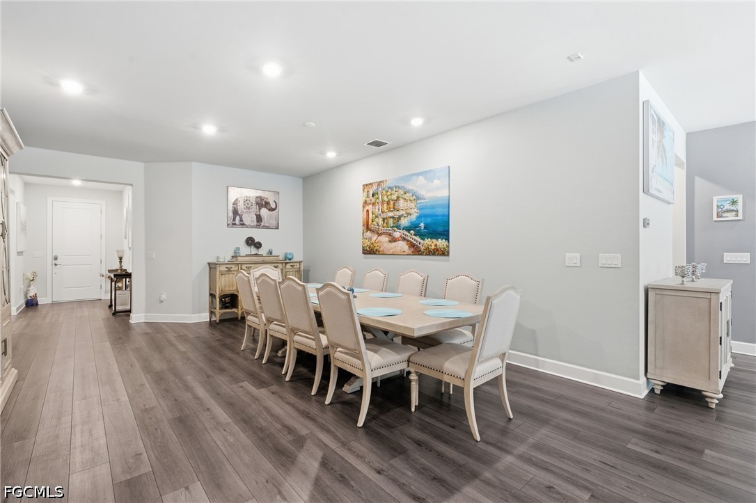 4 Bed Pool Home for Sale in Eagle Reserve, photo 6