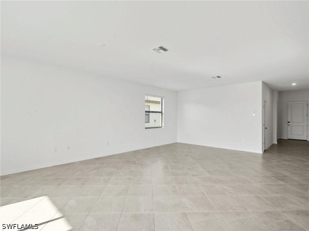 4 Bed SingleFamilyResidence for Sale in Portico, photo 6