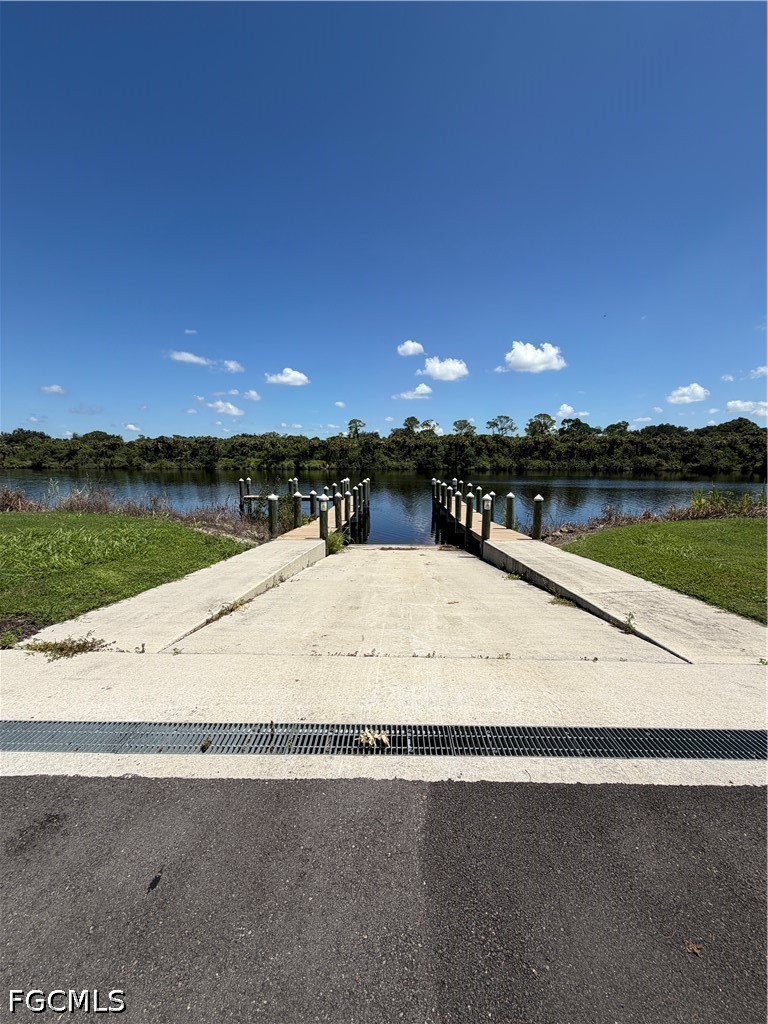 Waterfront Home for Sale in Caloosa Preserve, photo 6
