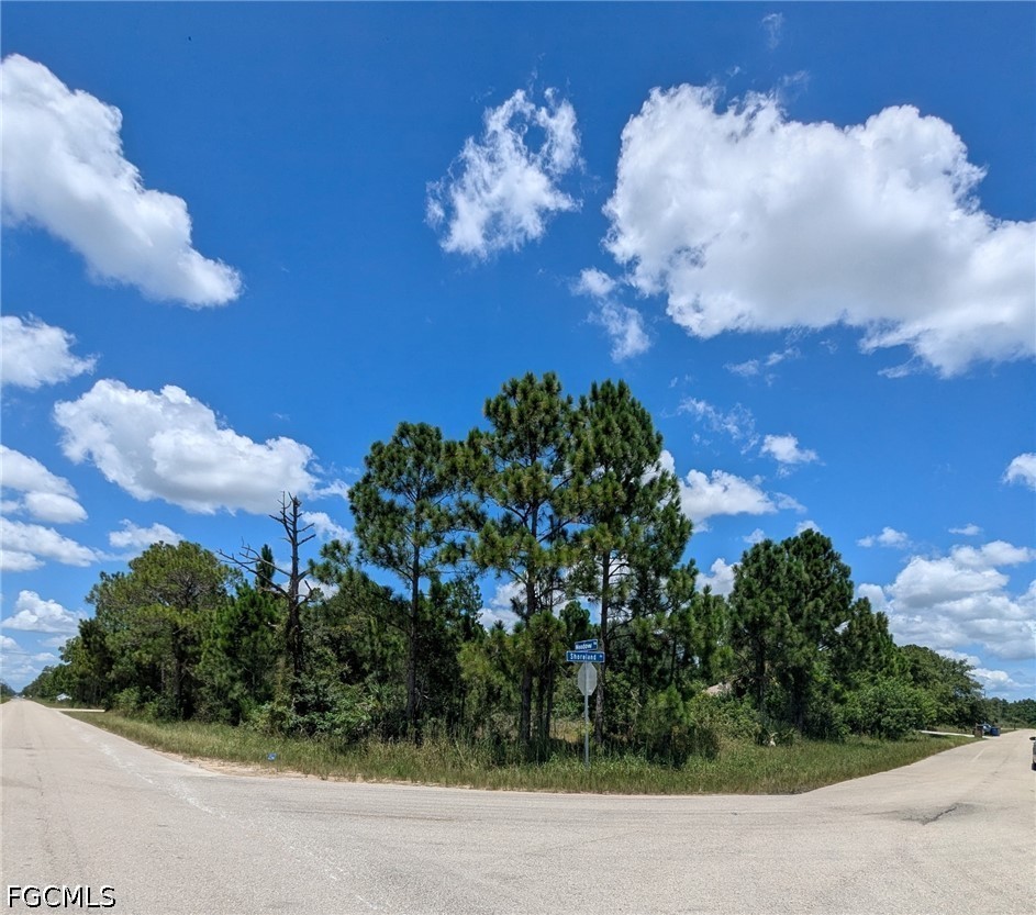 Residential for Sale in Lehigh Acres, photo 6