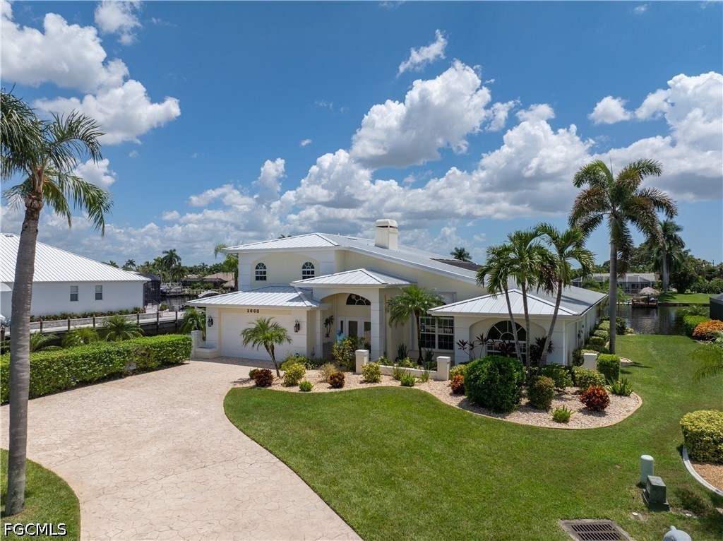 3 Bed Pool Home for Sale in Cape Coral, photo 6
