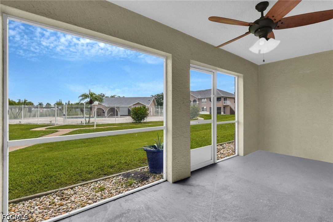 2 Bed Townhouse for Sale in Sunset Lake Condo, photo 6