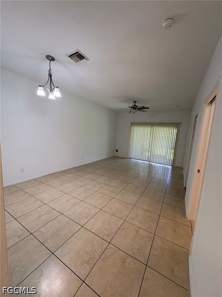 2 Bed Triplex for Sale in Cape Coral, photo 6