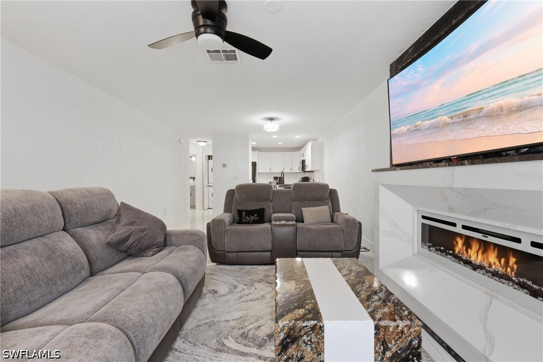 1 Bed Condominium for Sale in Emerald Woods, photo 6