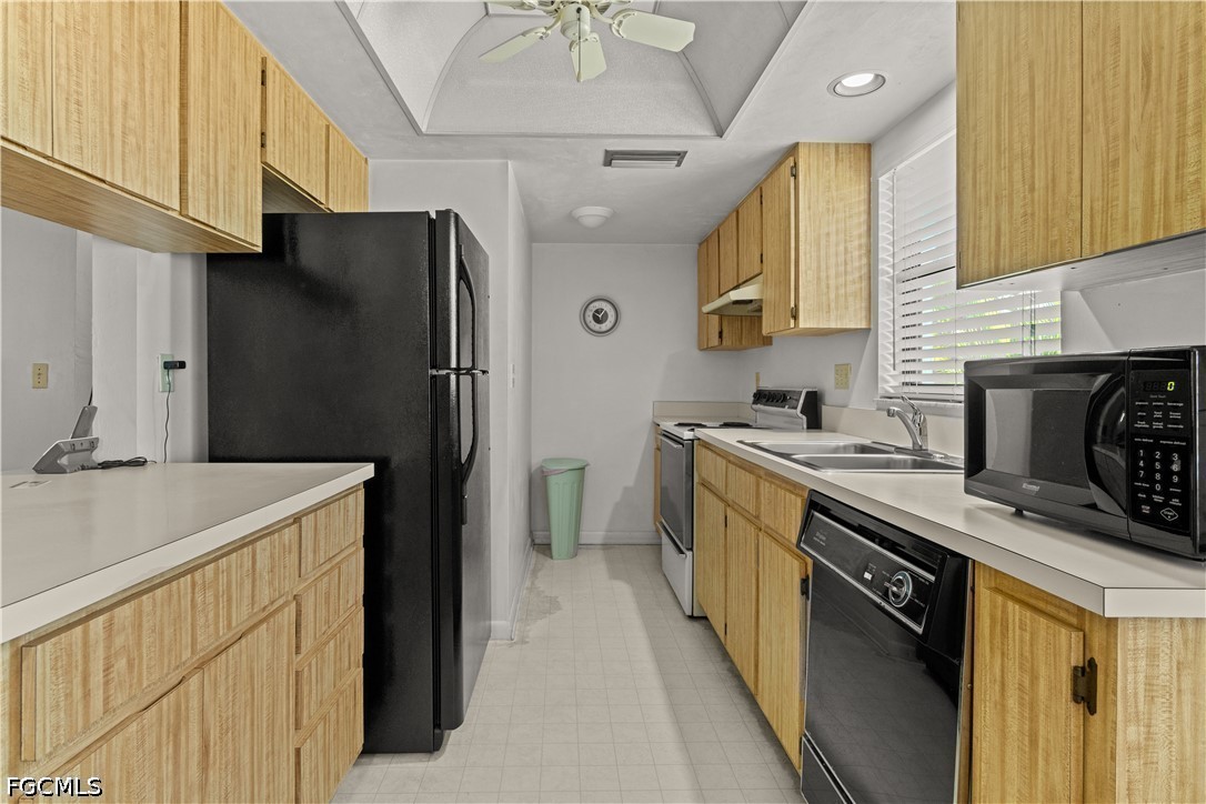 2 Bed Condominium for Sale in Danah Court Condo, photo 6
