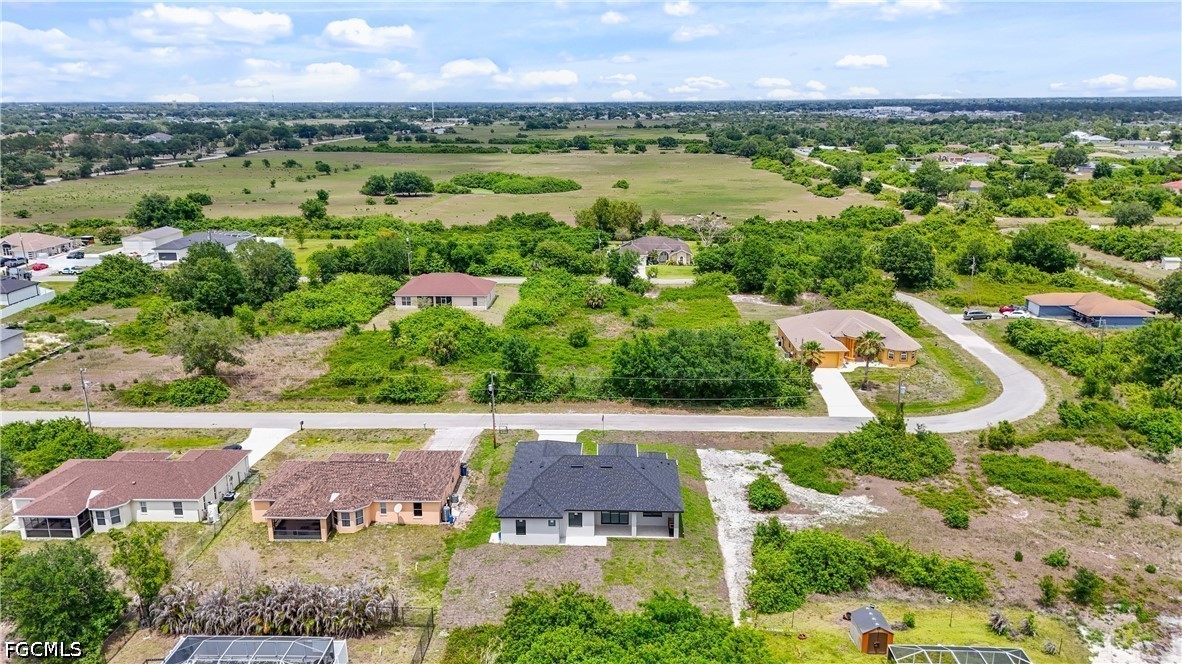 4 Bed SingleFamilyResidence for Sale in Lehigh Acres, photo 6