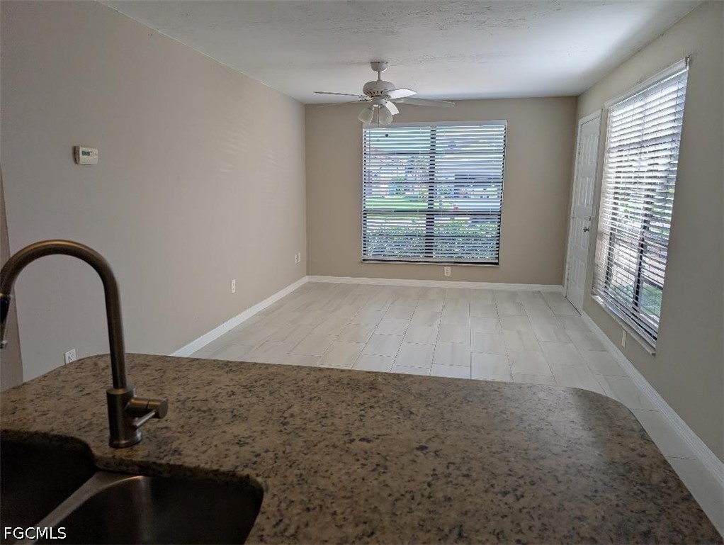 2 Bed Condominium for Sale in Cape Coral, photo 6