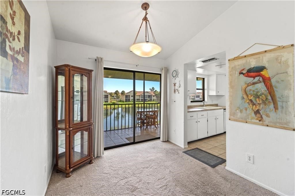 2 Bed Waterfront Home for Sale in Fort Myers, photo 6