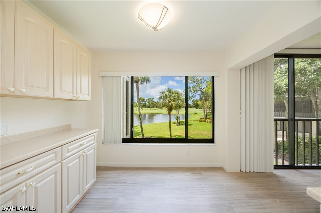 3 Bed Waterfront Home for Sale in Bears Paw, photo 6
