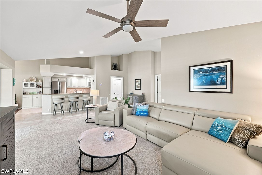 2 Bed Condominium for Sale in Worthington, photo 6