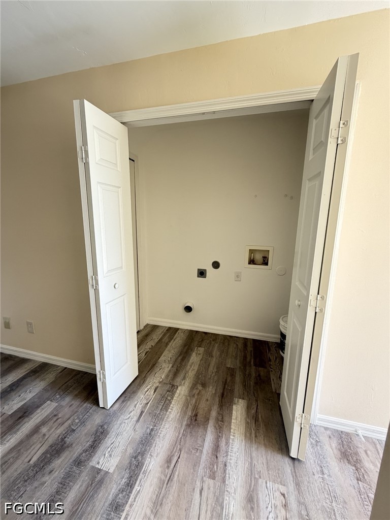 2 Bed Condominium for Sale in Cape Coral, photo 6