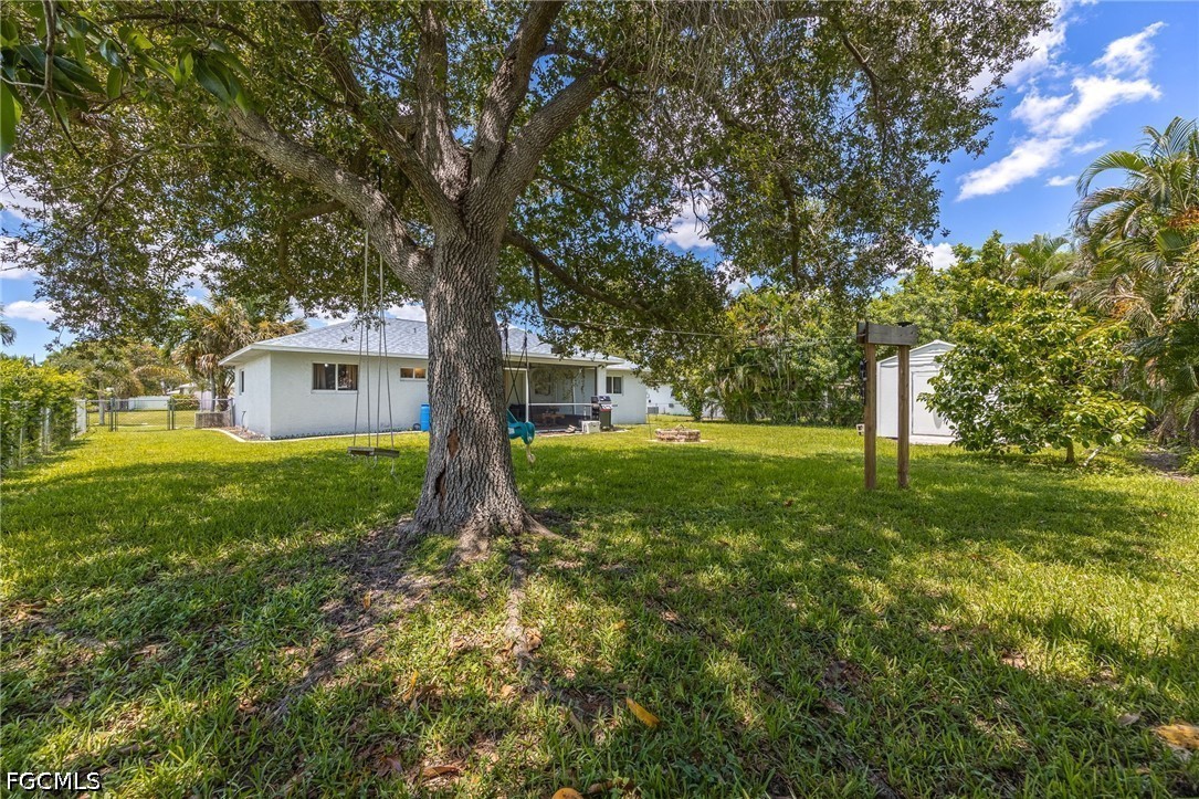 3 Bed SingleFamilyResidence for Sale in Cape Coral, photo 6