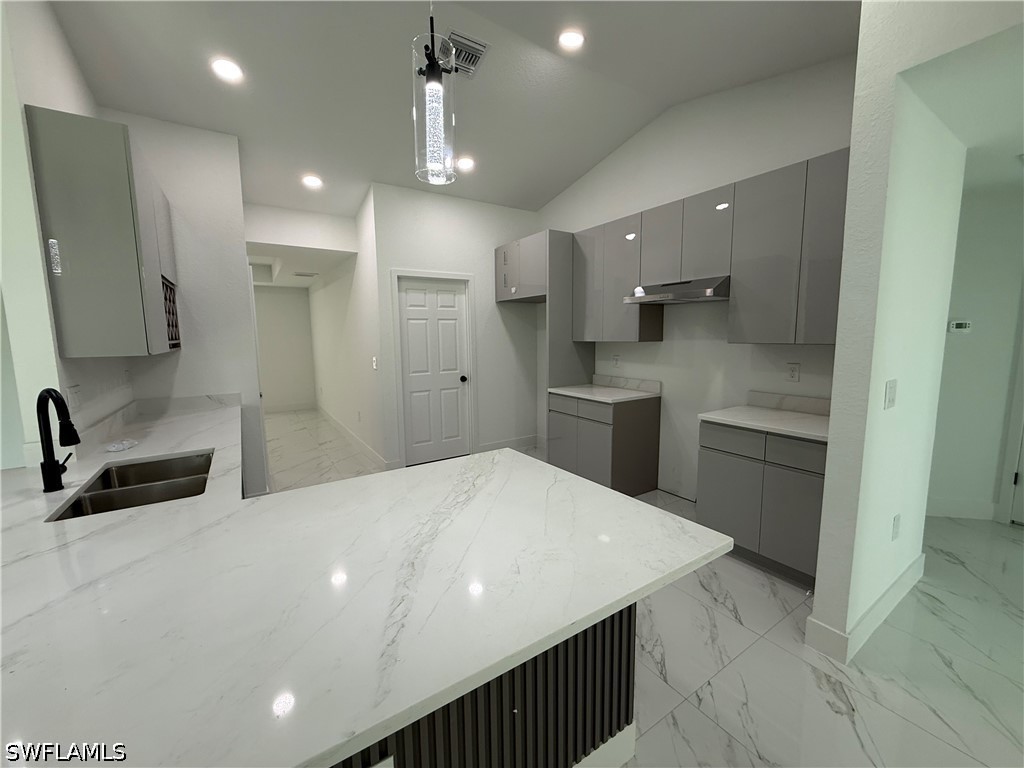 4 Bed SingleFamilyResidence for Sale in Lehigh Acres, photo 6