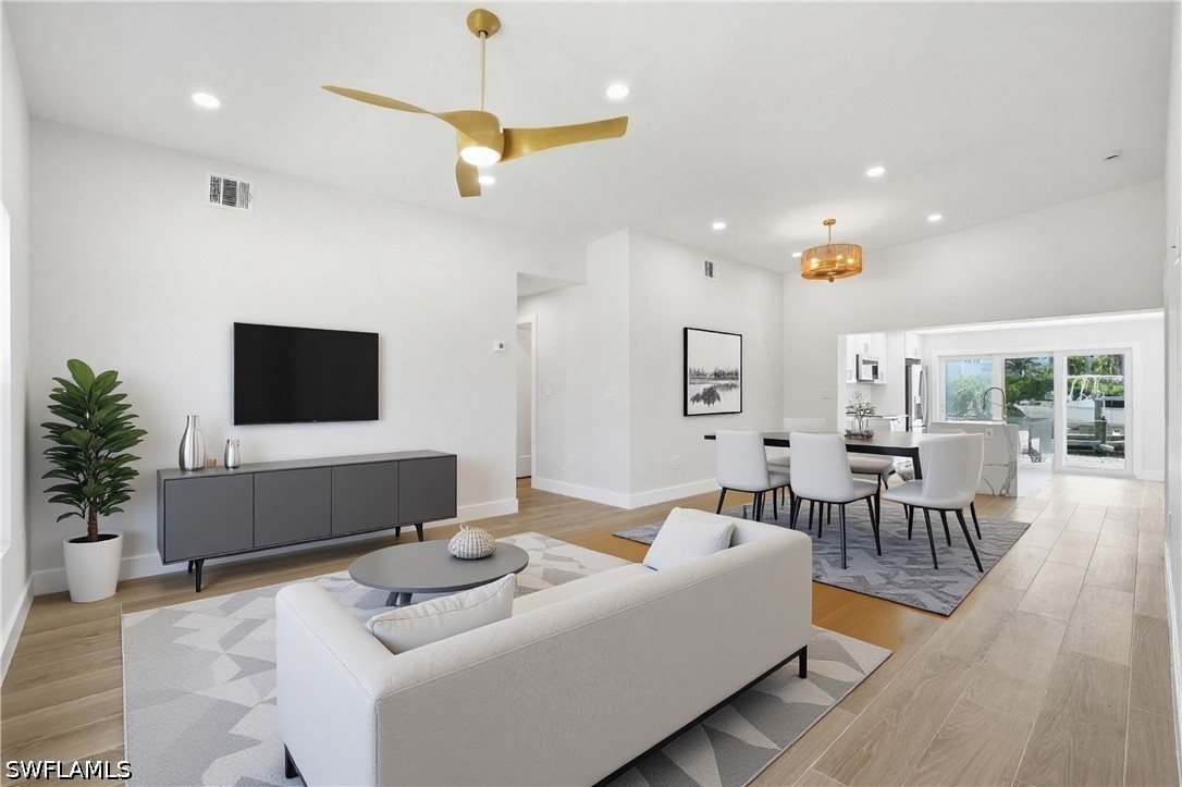 3 Bed Waterfront Home for Sale in Laguna Shores, photo 6