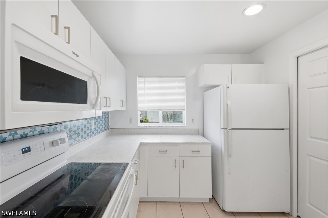 3 Bed SingleFamilyResidence for Sale in Cape Coral, photo 6