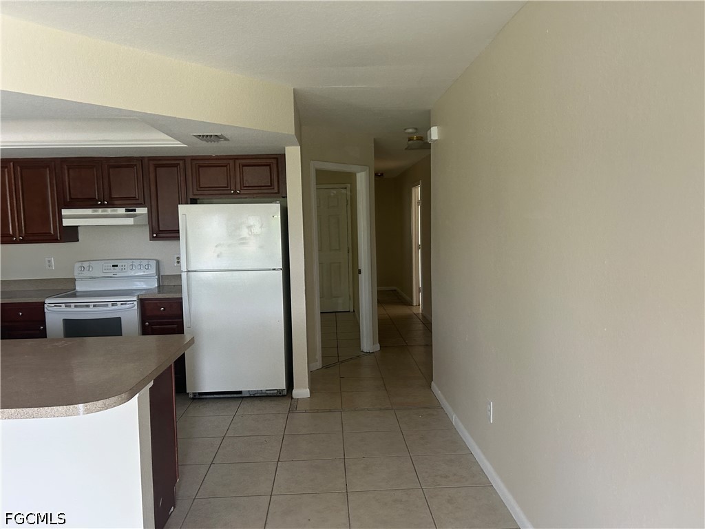 3 Bed Duplex for Sale in Cape Coral, photo 6