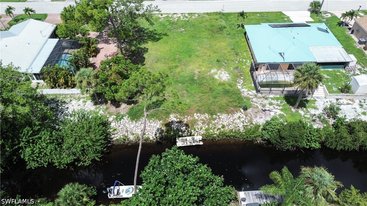 Waterfront Home for Sale in Pirates Cove, photo 6