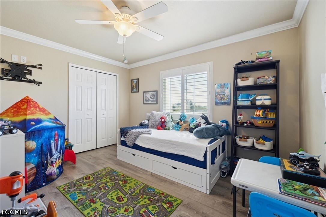 3 Bed Pool Home for Sale in Cape Coral, photo 6