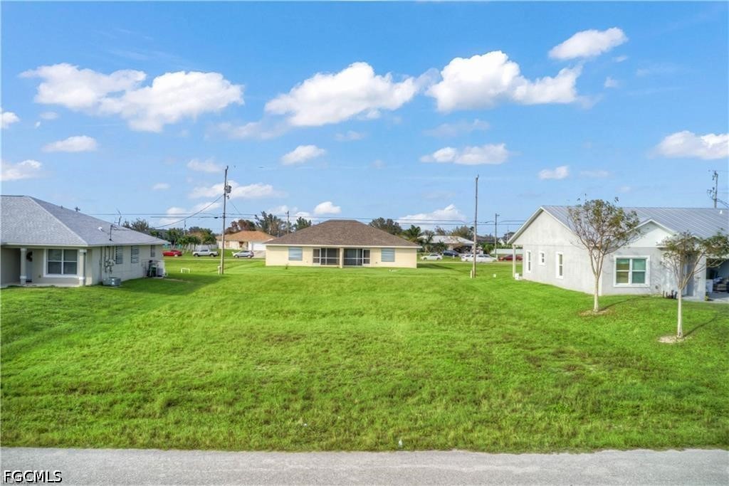 Residential for Sale in Cape Coral, photo 6